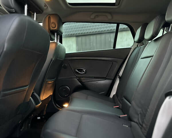 Черный Рено Меган, объемом двигателя 1.5 л и пробегом 270 тыс. км за 8900 $, фото 38 на Automoto.ua