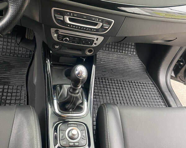 Черный Рено Меган, объемом двигателя 1.46 л и пробегом 312 тыс. км за 7400 $, фото 20 на Automoto.ua