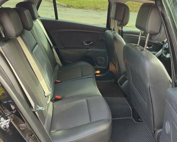 Черный Рено Меган, объемом двигателя 1.46 л и пробегом 270 тыс. км за 8600 $, фото 22 на Automoto.ua