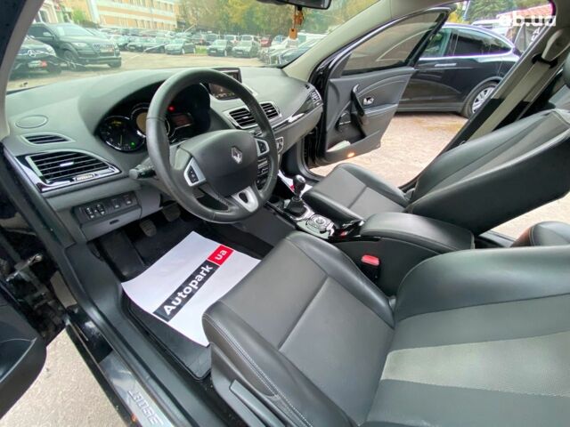 Чорний Рено Меган, об'ємом двигуна 1.5 л та пробігом 269 тис. км за 9390 $, фото 22 на Automoto.ua