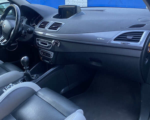 Чорний Рено Меган, об'ємом двигуна 1.5 л та пробігом 240 тис. км за 8200 $, фото 14 на Automoto.ua