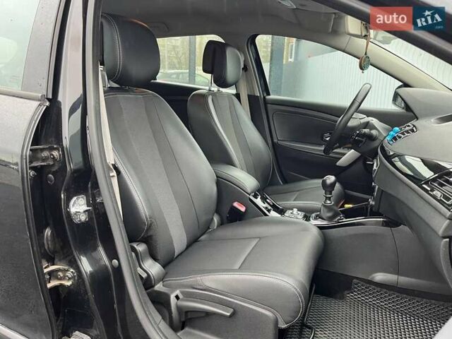 Черный Рено Меган, объемом двигателя 1.46 л и пробегом 259 тыс. км за 8290 $, фото 10 на Automoto.ua