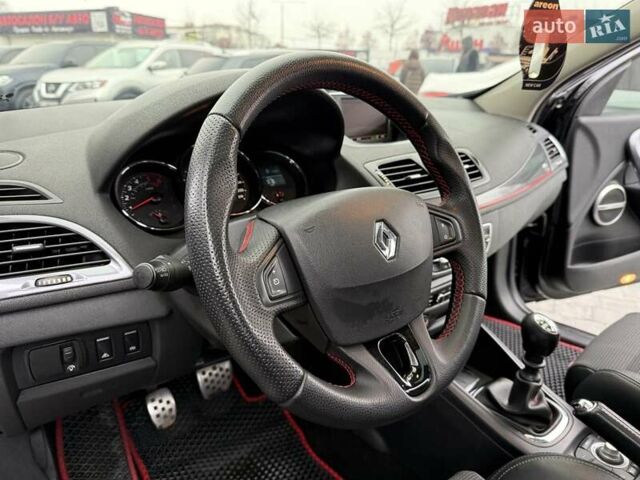 Черный Рено Меган, объемом двигателя 1.5 л и пробегом 290 тыс. км за 8700 $, фото 16 на Automoto.ua