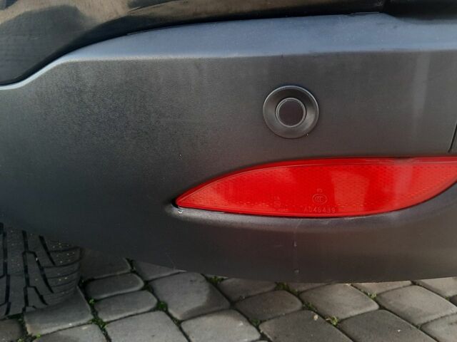 Черный Рено Меган, объемом двигателя 0 л и пробегом 280 тыс. км за 7500 $, фото 19 на Automoto.ua