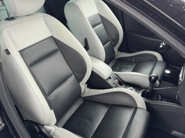 Черный Рено Меган, объемом двигателя 1.5 л и пробегом 216 тыс. км за 8899 $, фото 6 на Automoto.ua