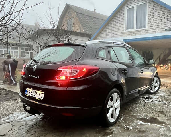 Черный Рено Меган, объемом двигателя 1.5 л и пробегом 297 тыс. км за 8100 $, фото 4 на Automoto.ua