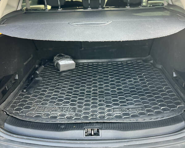 Черный Рено Меган, объемом двигателя 1.46 л и пробегом 300 тыс. км за 6999 $, фото 25 на Automoto.ua