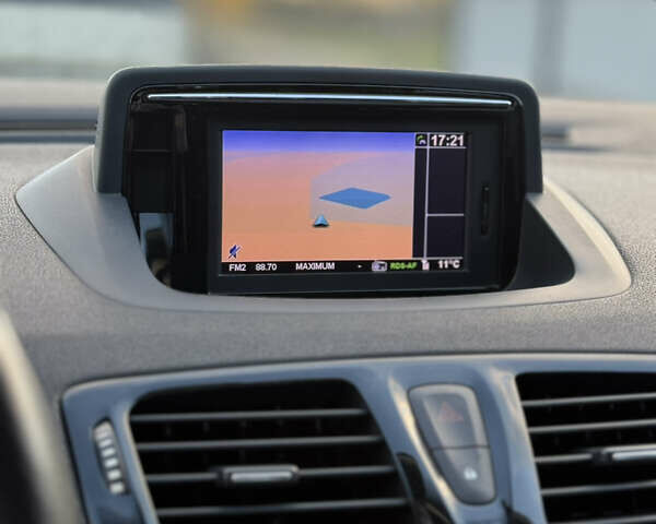 Рено Меган 2012 в Луцке на Automoto.ua Черный Рено Меган, объемом двигателя 1.46 л и пробегом 246 тыс. км за 7600 $, фото 21 на Automoto.ua