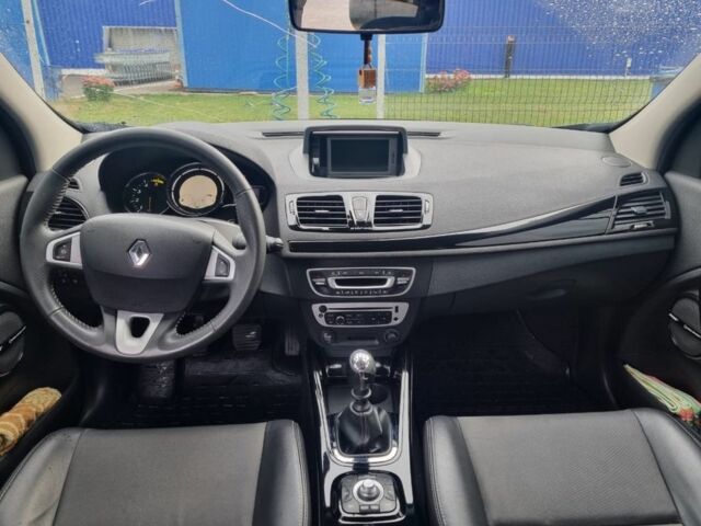 Черный Рено Меган, объемом двигателя 1.5 л и пробегом 269 тыс. км за 8600 $, фото 14 на Automoto.ua