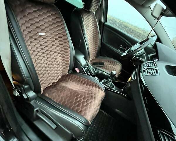 Черный Рено Меган, объемом двигателя 1.46 л и пробегом 297 тыс. км за 7000 $, фото 23 на Automoto.ua