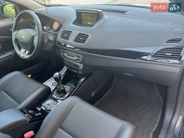 Чорний Рено Меган, об'ємом двигуна 1.5 л та пробігом 264 тис. км за 9300 $, фото 12 на Automoto.ua