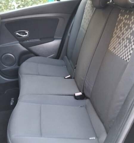 Чорний Рено Меган, об'ємом двигуна 1.5 л та пробігом 233 тис. км за 8900 $, фото 13 на Automoto.ua