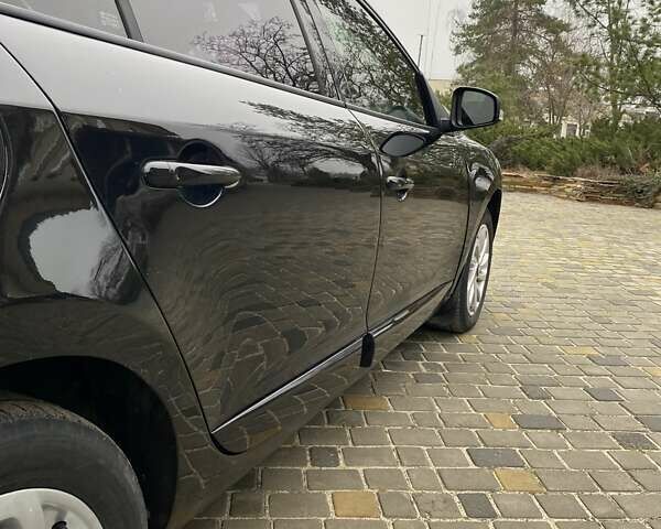 Черный Рено Меган, объемом двигателя 1.5 л и пробегом 282 тыс. км за 7100 $, фото 9 на Automoto.ua