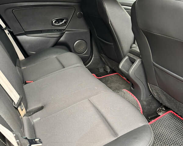 Чорний Рено Меган, об'ємом двигуна 1.5 л та пробігом 227 тис. км за 8800 $, фото 14 на Automoto.ua