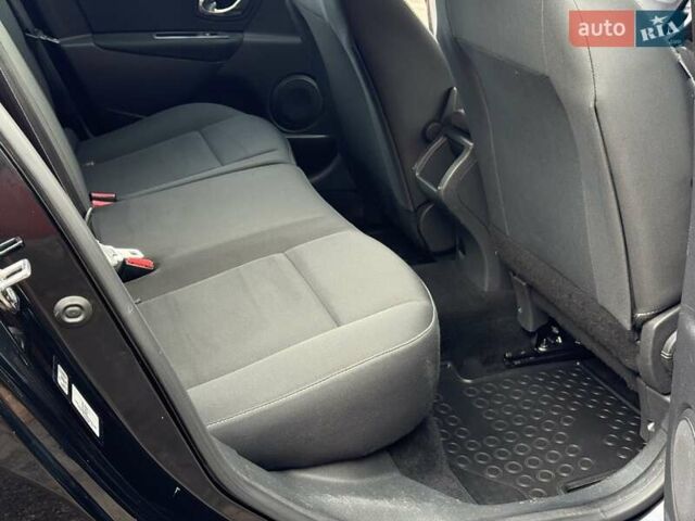 Черный Рено Меган, объемом двигателя 1.5 л и пробегом 257 тыс. км за 9350 $, фото 29 на Automoto.ua