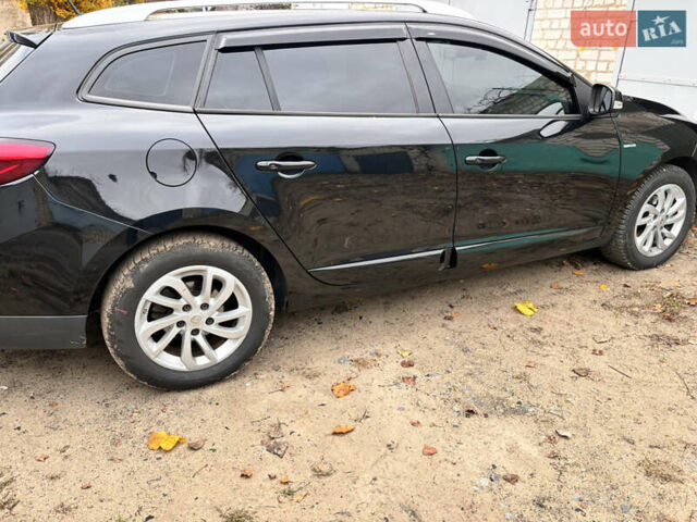 Чорний Рено Меган, об'ємом двигуна 1.5 л та пробігом 227 тис. км за 8800 $, фото 4 на Automoto.ua