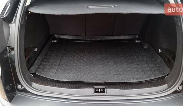 Черный Рено Меган, объемом двигателя 1.5 л и пробегом 244 тыс. км за 8100 $, фото 5 на Automoto.ua