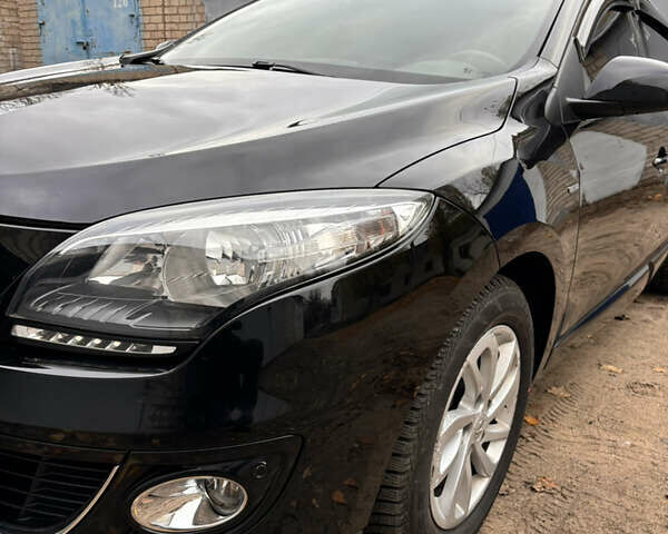 Чорний Рено Меган, об'ємом двигуна 1.5 л та пробігом 227 тис. км за 8800 $, фото 7 на Automoto.ua