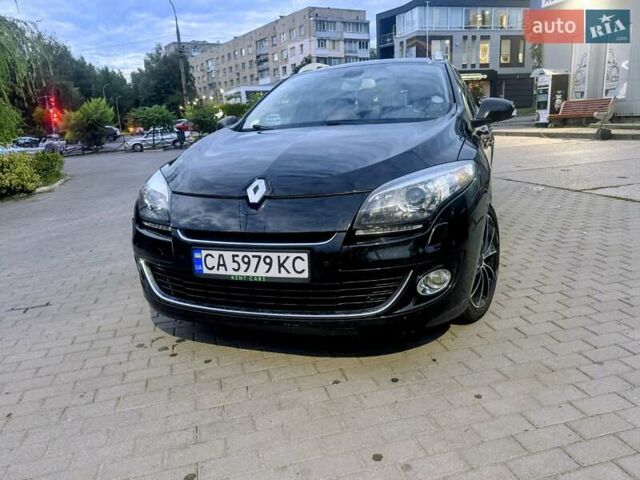 Черный Рено Меган, объемом двигателя 1.5 л и пробегом 235 тыс. км за 10500 $, фото 4 на Automoto.ua