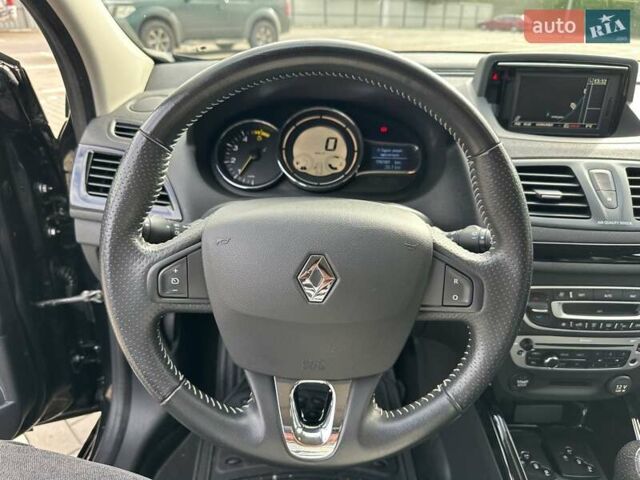 Чорний Рено Меган, об'ємом двигуна 1.6 л та пробігом 198 тис. км за 9500 $, фото 60 на Automoto.ua