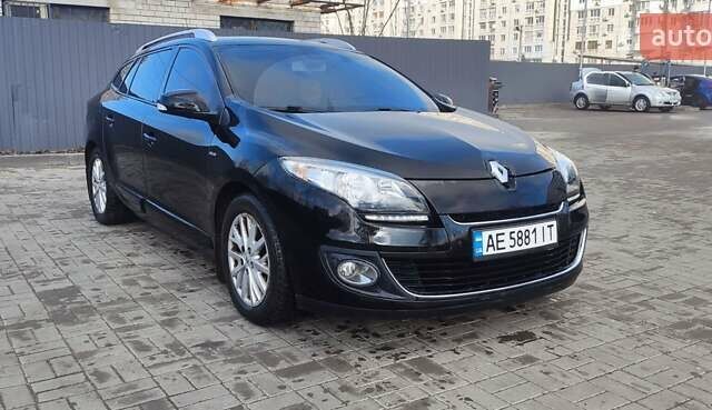 Чорний Рено Меган, об'ємом двигуна 1.46 л та пробігом 280 тис. км за 8200 $, фото 4 на Automoto.ua