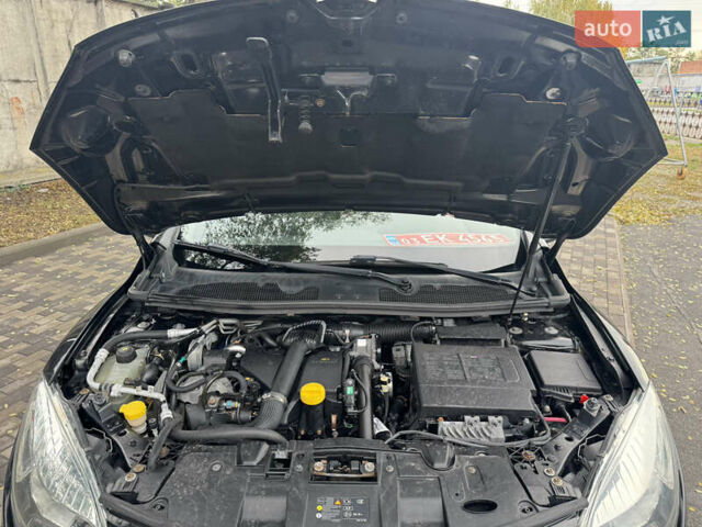 Черный Рено Меган, объемом двигателя 1.46 л и пробегом 260 тыс. км за 7500 $, фото 32 на Automoto.ua