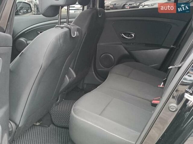 Черный Рено Меган, объемом двигателя 1.5 л и пробегом 248 тыс. км за 9540 $, фото 31 на Automoto.ua