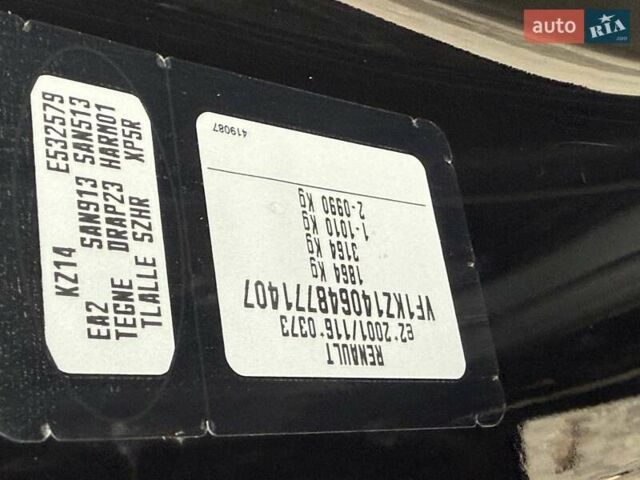 Черный Рено Меган, объемом двигателя 1.5 л и пробегом 257 тыс. км за 9350 $, фото 30 на Automoto.ua