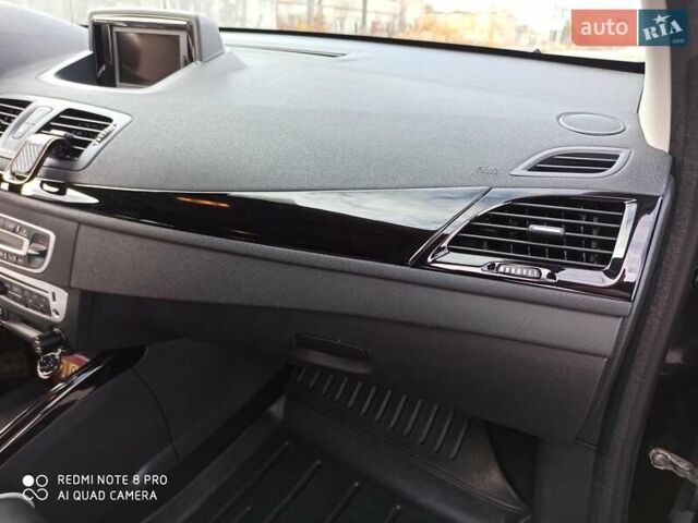 Чорний Рено Меган, об'ємом двигуна 1.46 л та пробігом 219 тис. км за 8600 $, фото 79 на Automoto.ua