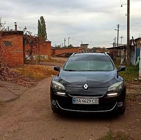Чорний Рено Меган, об'ємом двигуна 1.5 л та пробігом 230 тис. км за 7800 $, фото 2 на Automoto.ua