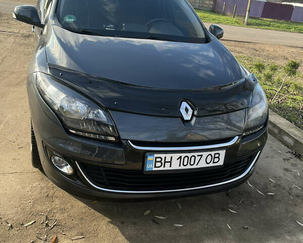 Черный Рено Меган, объемом двигателя 1.46 л и пробегом 239 тыс. км за 8500 $, фото 16 на Automoto.ua