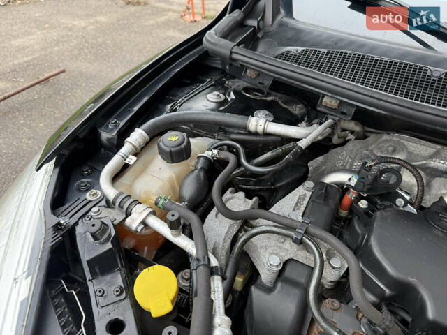 Черный Рено Меган, объемом двигателя 1.46 л и пробегом 255 тыс. км за 7000 $, фото 29 на Automoto.ua