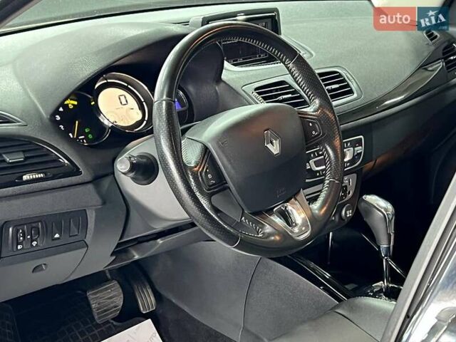 Черный Рено Меган, объемом двигателя 1.46 л и пробегом 294 тыс. км за 9200 $, фото 11 на Automoto.ua
