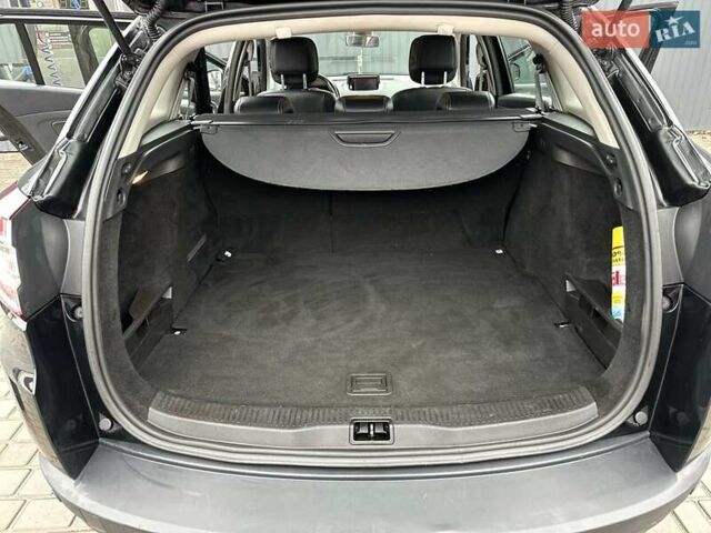 Черный Рено Меган, объемом двигателя 1.5 л и пробегом 233 тыс. км за 8850 $, фото 18 на Automoto.ua