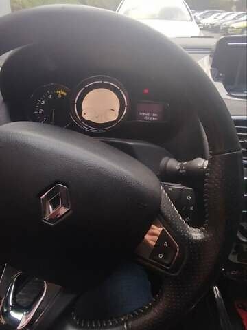 Чорний Рено Меган, об'ємом двигуна 1.5 л та пробігом 324 тис. км за 7000 $, фото 2 на Automoto.ua