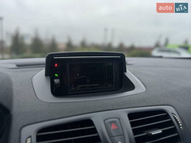 Черный Рено Меган, объемом двигателя 1.5 л и пробегом 237 тыс. км за 9300 $, фото 52 на Automoto.ua