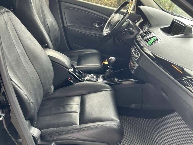 Черный Рено Меган, объемом двигателя 1.5 л и пробегом 345 тыс. км за 8300 $, фото 16 на Automoto.ua