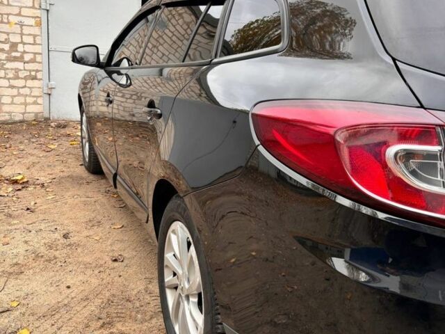 Черный Рено Меган, объемом двигателя 1.6 л и пробегом 227 тыс. км за 9000 $, фото 1 на Automoto.ua