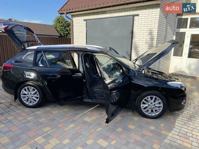 Черный Рено Меган, объемом двигателя 1.48 л и пробегом 308 тыс. км за 8200 $, фото 5 на Automoto.ua
