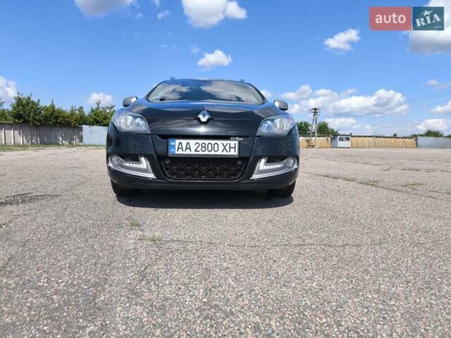 Черный Рено Меган, объемом двигателя 1.46 л и пробегом 300 тыс. км за 8500 $, фото 3 на Automoto.ua