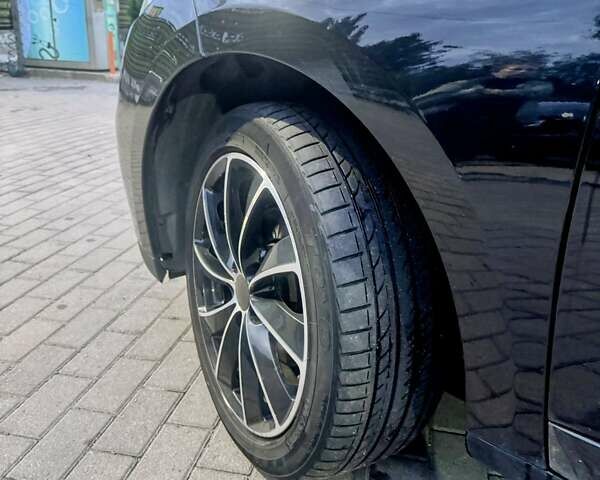 Черный Рено Меган, объемом двигателя 1.5 л и пробегом 235 тыс. км за 10500 $, фото 17 на Automoto.ua