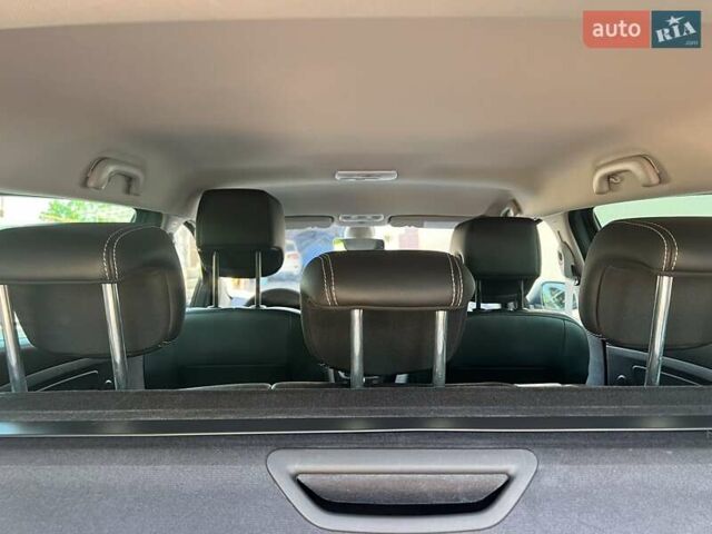 Чорний Рено Меган, об'ємом двигуна 1.5 л та пробігом 264 тис. км за 9300 $, фото 27 на Automoto.ua