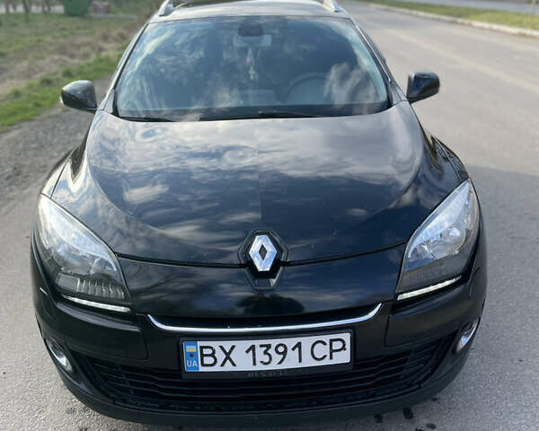 Черный Рено Меган, объемом двигателя 1.5 л и пробегом 300 тыс. км за 7400 $, фото 7 на Automoto.ua