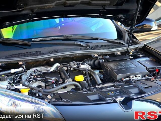 Рено Меган 2013 в Днепре (Днепропетровске) на Automoto.ua Черный Рено Меган, объемом двигателя 1.5 л и пробегом 148 тыс. км за 9700 $, фото 6 на Automoto.ua