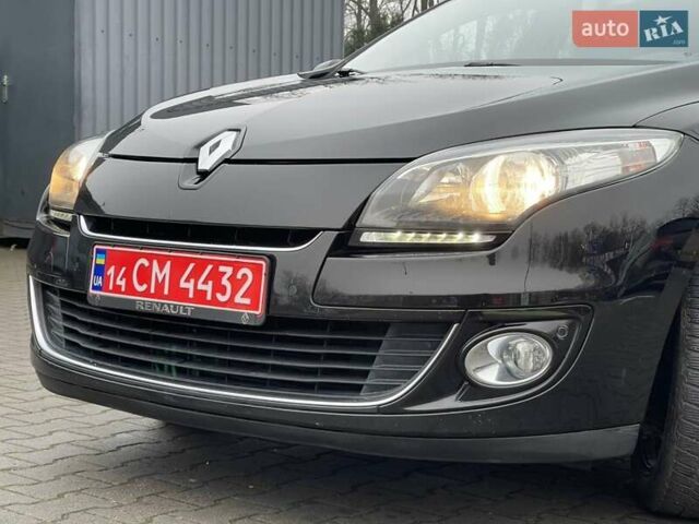 Черный Рено Меган, объемом двигателя 1.5 л и пробегом 214 тыс. км за 8800 $, фото 54 на Automoto.ua