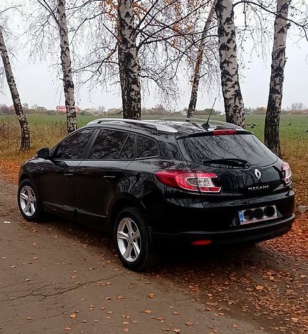 Черный Рено Меган, объемом двигателя 1.5 л и пробегом 244 тыс. км за 8100 $, фото 2 на Automoto.ua