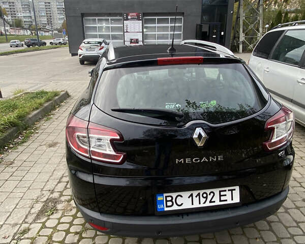 Рено Меган 2013 в Львове на Automoto.ua Черный Рено Меган, объемом двигателя 1.46 л и пробегом 317 тыс. км за 8500 $, фото 10 на Automoto.ua