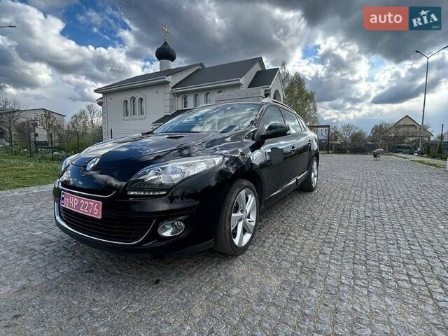 Черный Рено Меган, объемом двигателя 1.2 л и пробегом 187 тыс. км за 6200 $, фото 1 на Automoto.ua