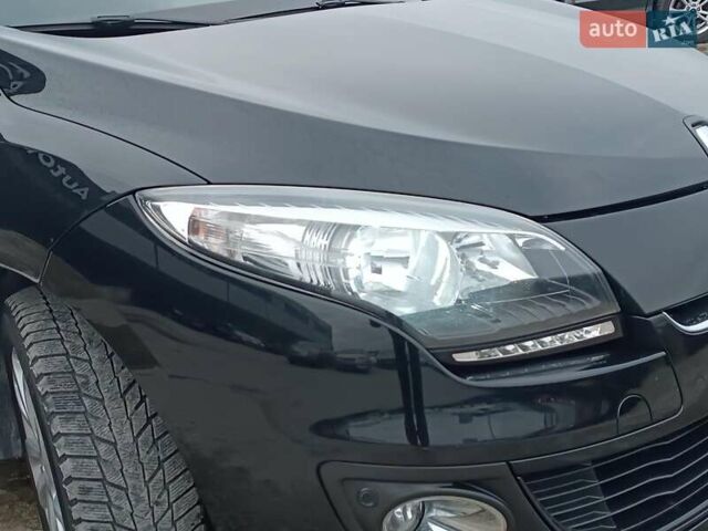 Черный Рено Меган, объемом двигателя 1.5 л и пробегом 248 тыс. км за 9540 $, фото 14 на Automoto.ua