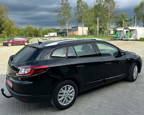 Черный Рено Меган, объемом двигателя 1.5 л и пробегом 240 тыс. км за 7700 $, фото 4 на Automoto.ua